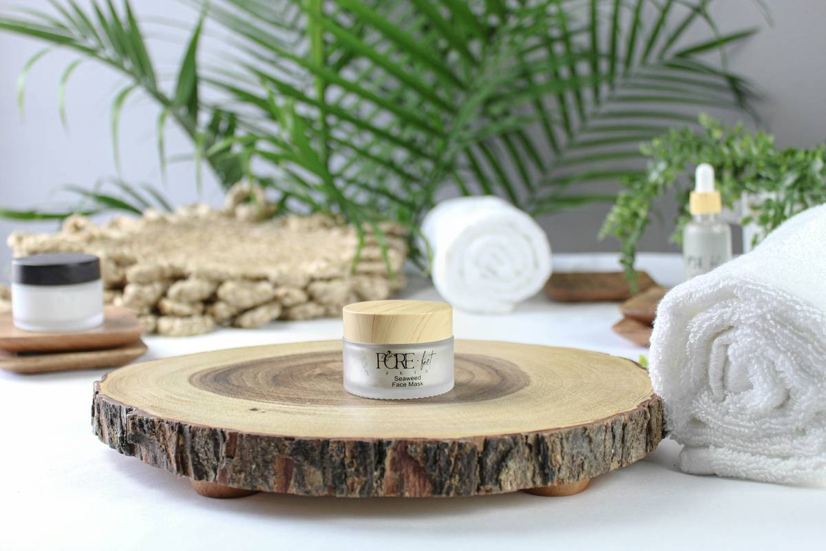 homemade eco friendly scrub what are benefit showing simple kitchen ingredients in glass bowl